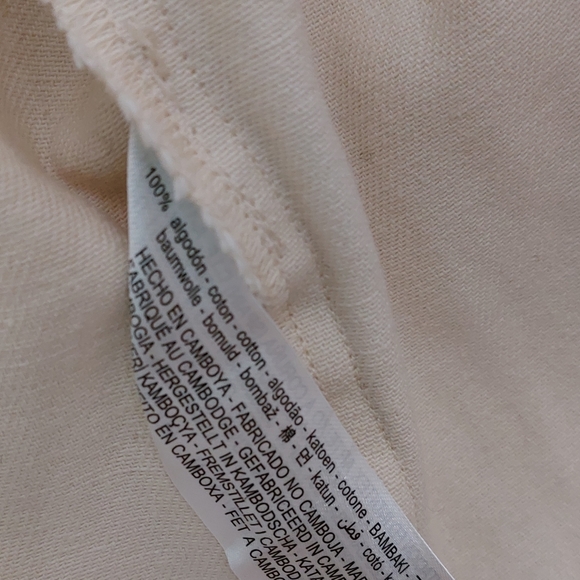 Zara Ecru-White Jean Jacket with Gold Button Detail - Picture 3 of 7